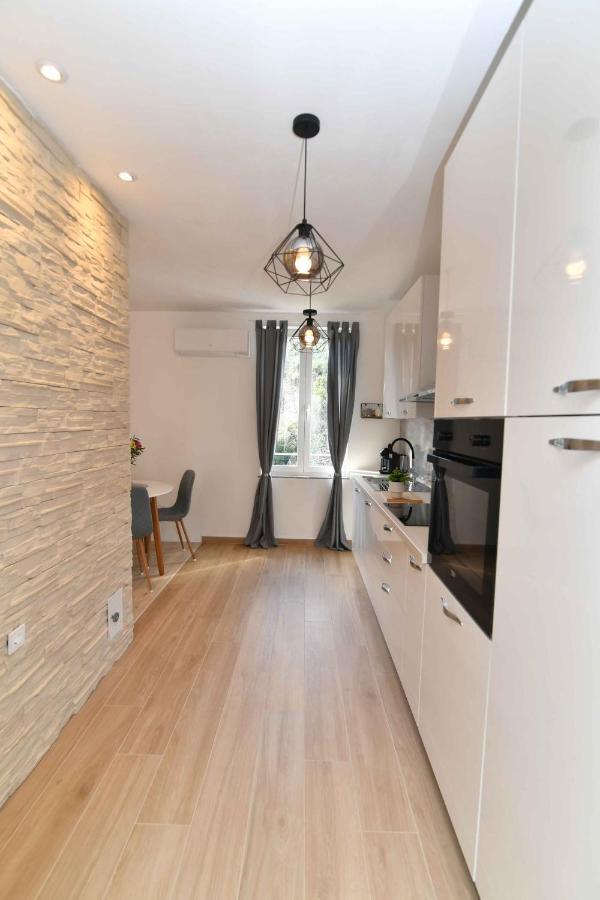 Apartman Leona لوفغان المظهر الخارجي الصورة